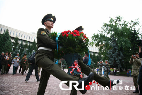 太阳成集团tyc7111cc:“嫦娥玉兔贺中秋”主题活动(图3) 太阳成集团tyc7111cc