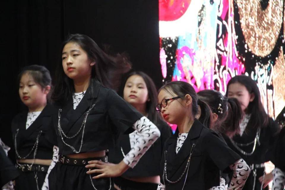 ‘太阳成集团tyc7111cc’
Weekly Highlight1.4(图21)